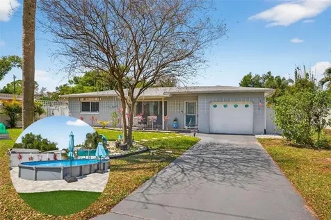 2530 51st Street N St Petersburg FL 33710