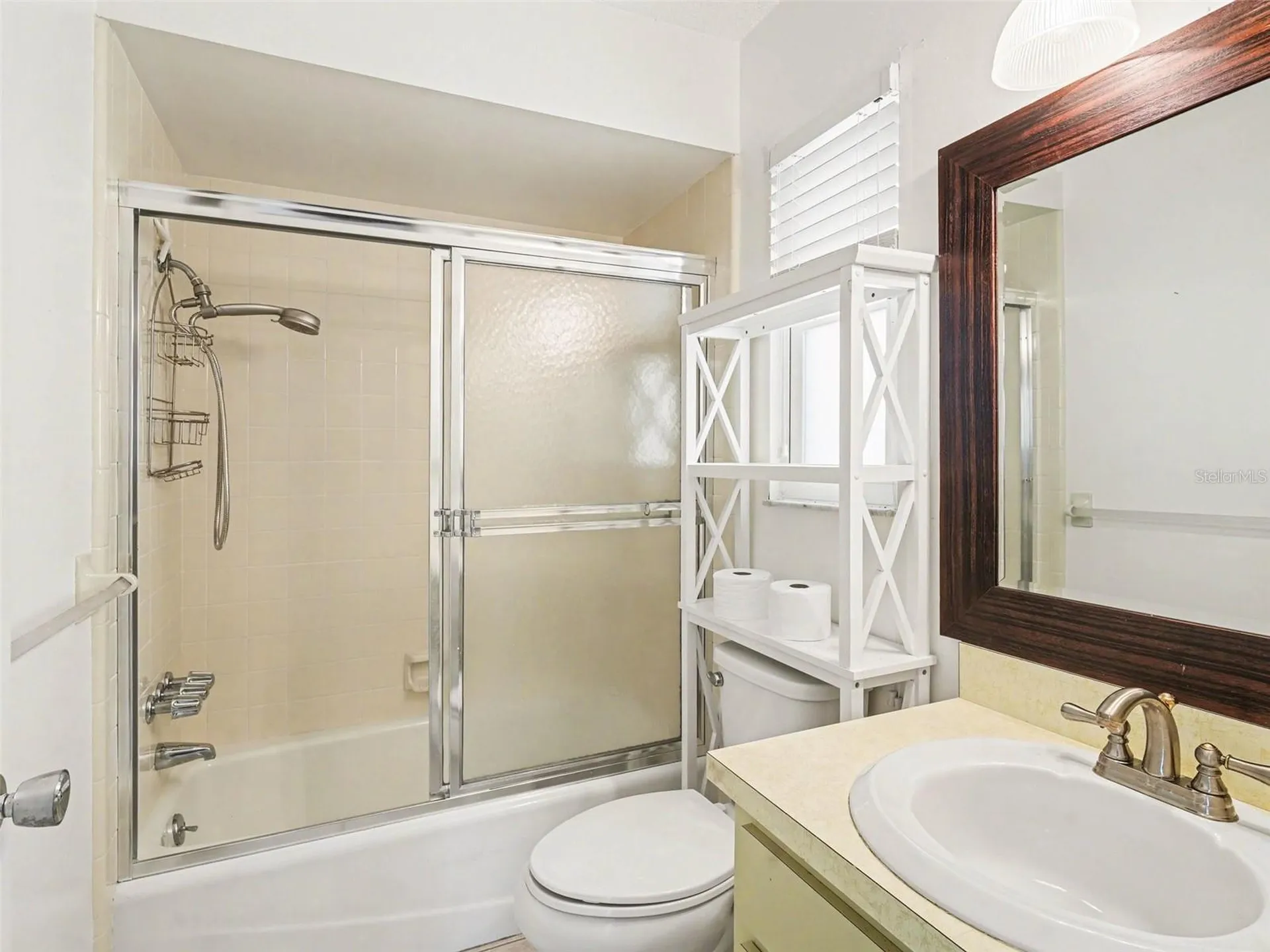 6608 Auburn Avenue Bradenton FL 34207