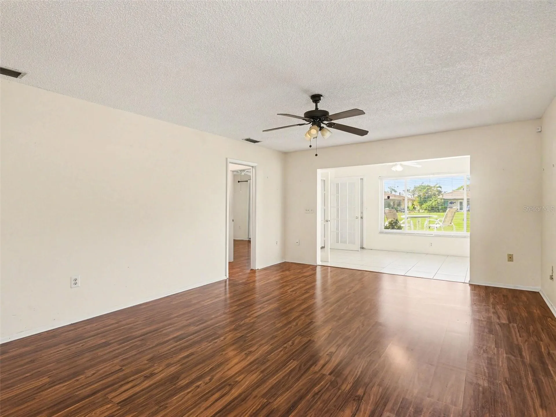 6608 Auburn Avenue Bradenton FL 34207