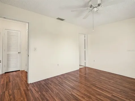 6608 Auburn Avenue Bradenton FL 34207