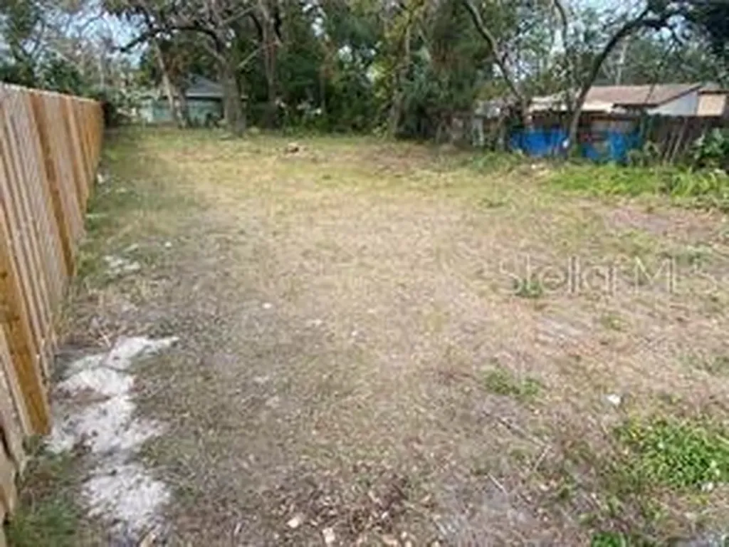 1020 E 93rd Avenue Tampa FL 33612