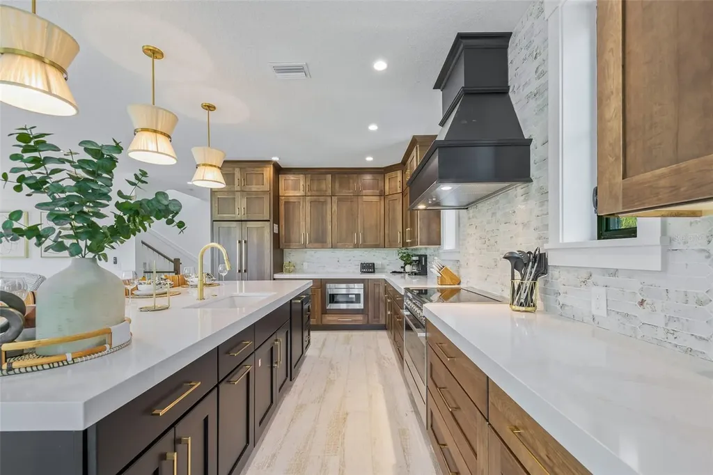 128 Fillmore Drive Sarasota FL 34236