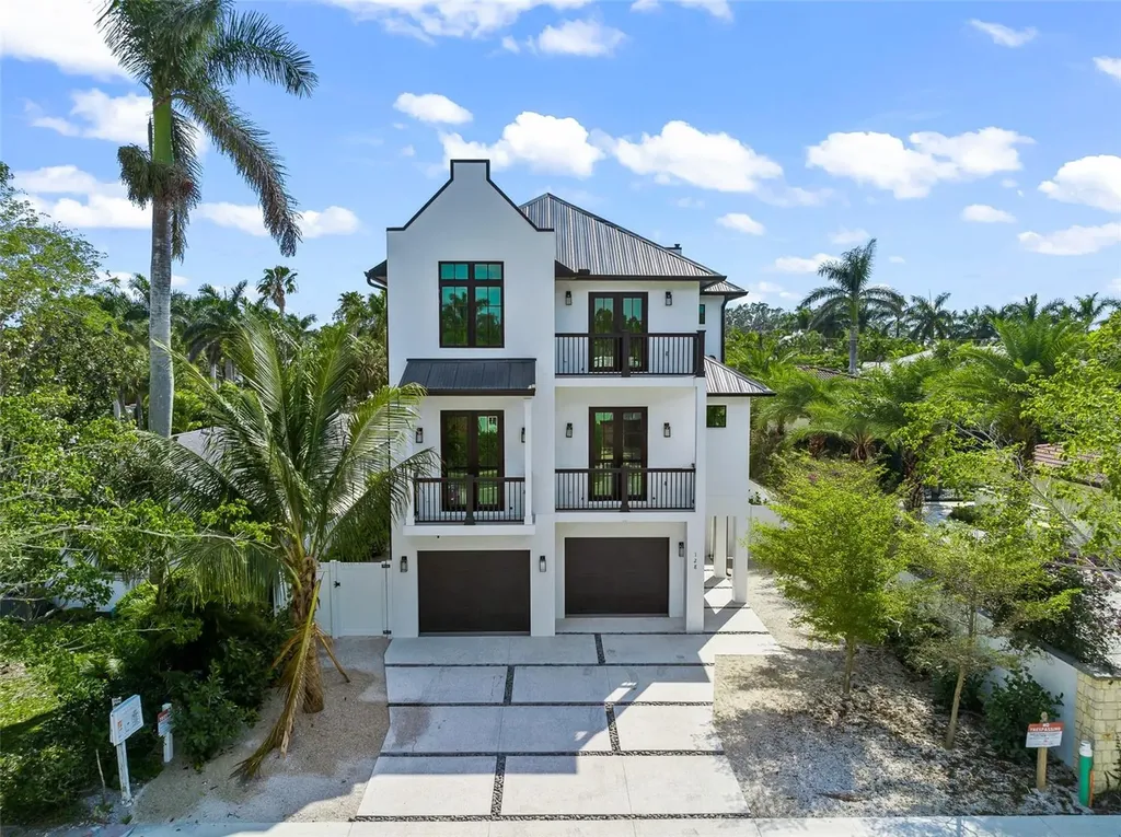 128 Fillmore Drive Sarasota FL 34236