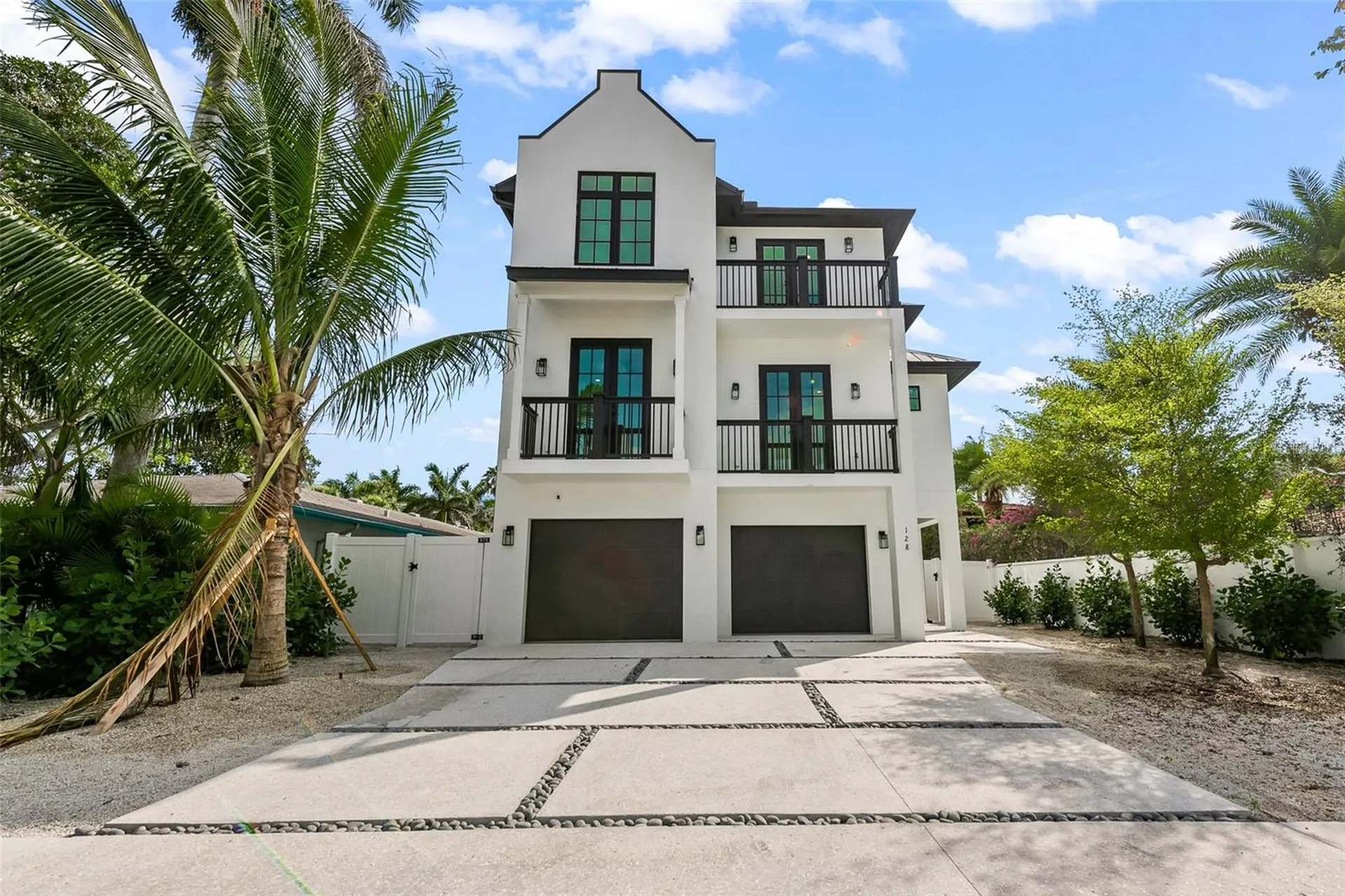 128 Fillmore Drive Sarasota FL 34236