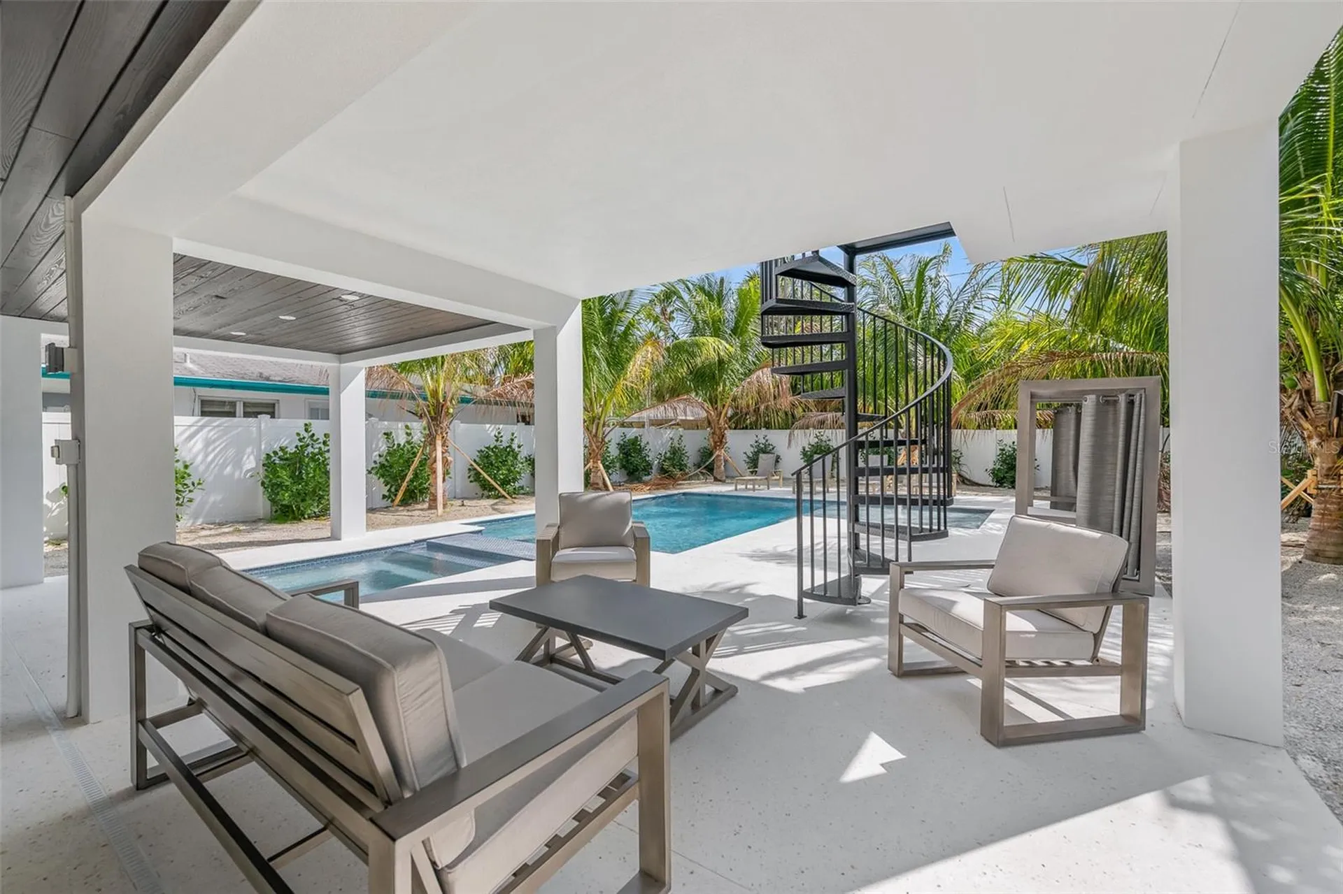 128 Fillmore Drive Sarasota FL 34236