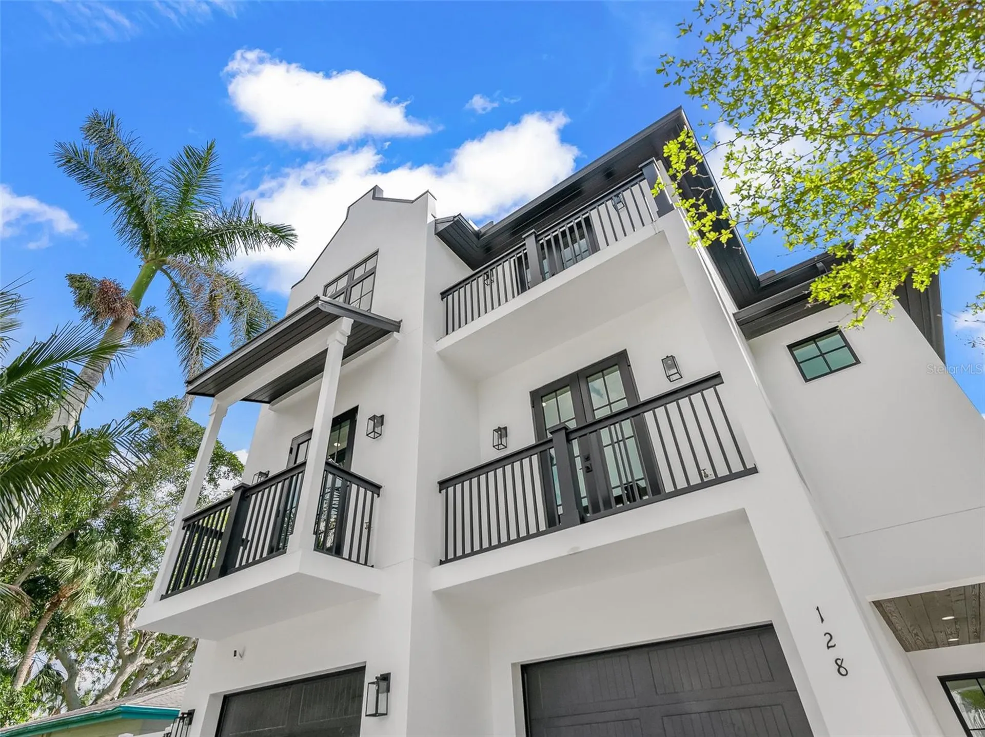 128 Fillmore Drive Sarasota FL 34236
