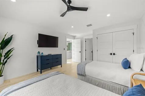 128 Fillmore Drive Sarasota FL 34236