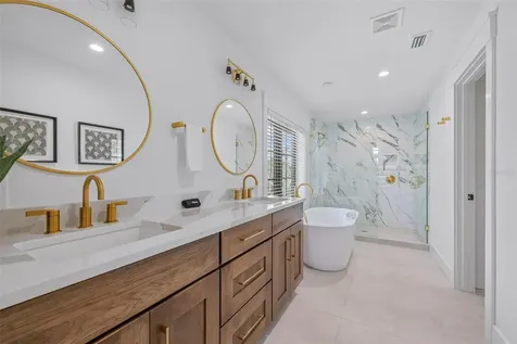 128 Fillmore Drive Sarasota FL 34236
