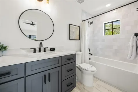 128 Fillmore Drive Sarasota FL 34236