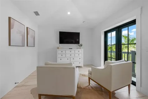 128 Fillmore Drive Sarasota FL 34236