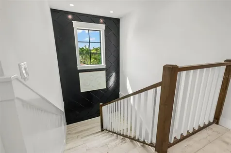 128 Fillmore Drive Sarasota FL 34236