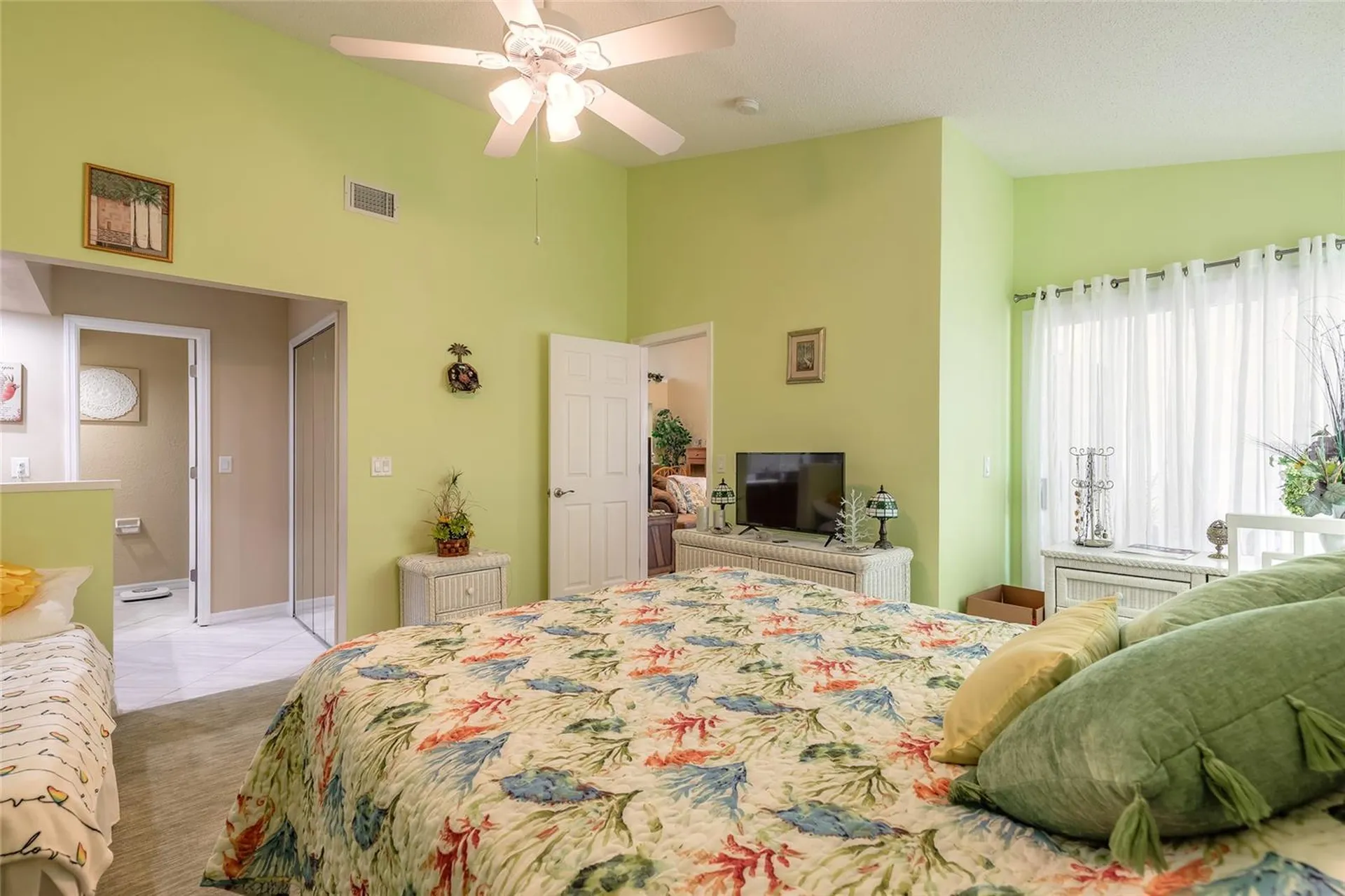 942 Windridge Court Port Orange FL 32127