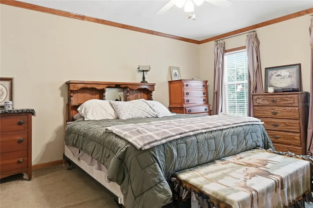 5809 NW 18th Terrace Bell FL 32619