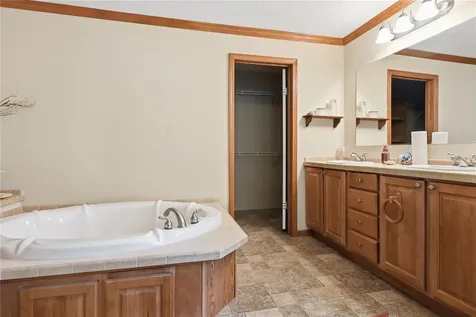 5809 NW 18th Terrace Bell FL 32619