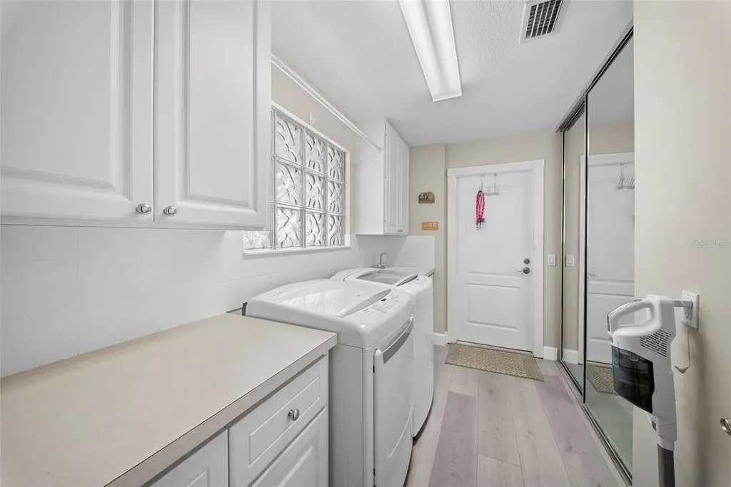 5566 Modena Place Sarasota FL 34238