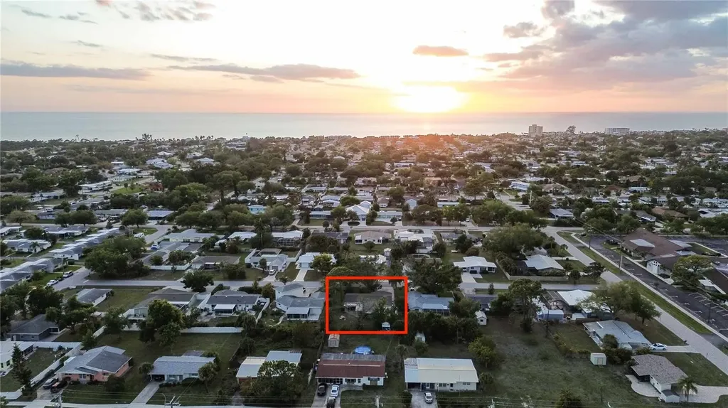 913 Church Street Venice FL 34285