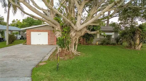 913 Church Street Venice FL 34285