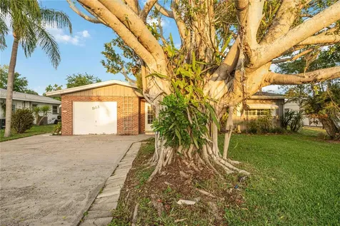 913 Church Street Venice FL 34285
