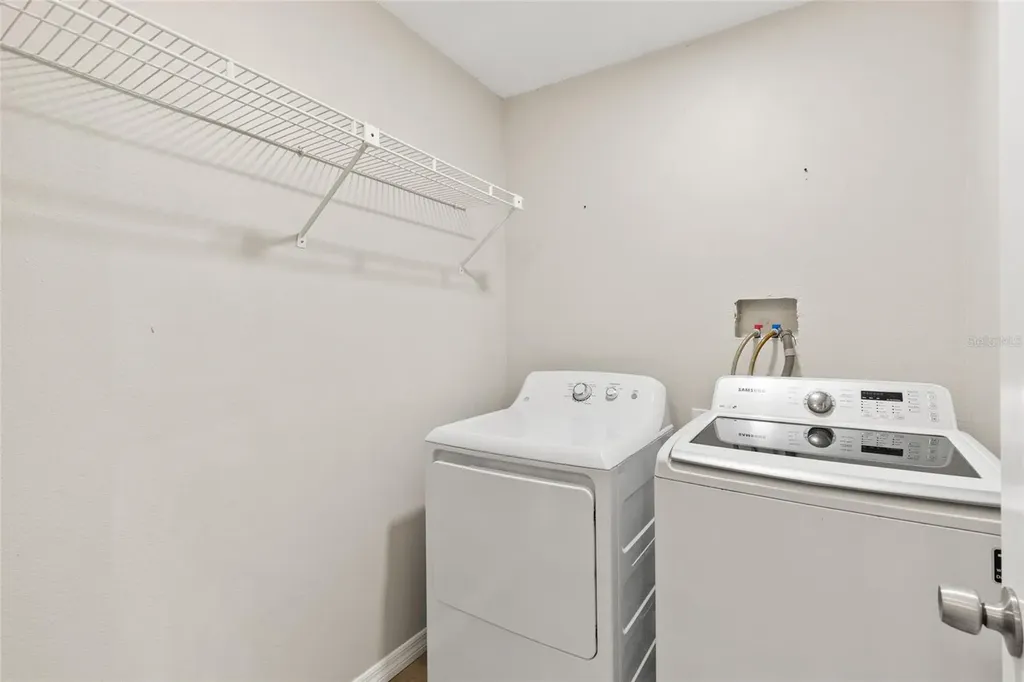 1009 Kings Court Venice FL 34293