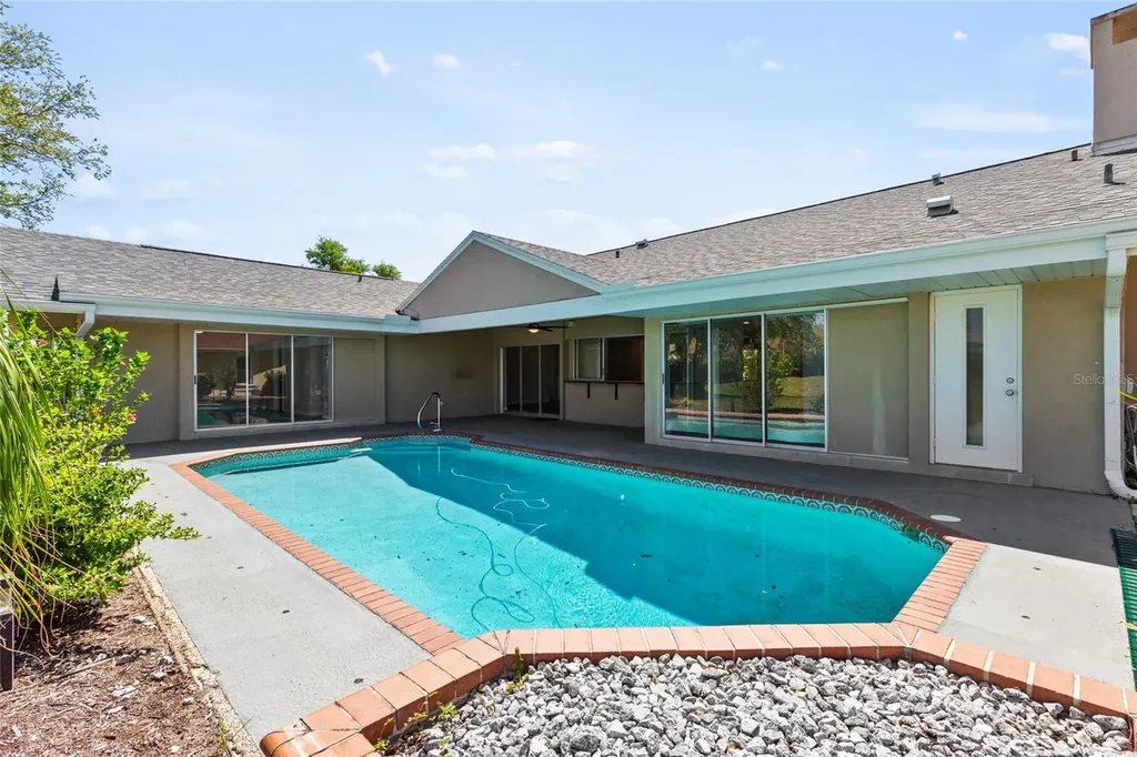 1009 Kings Court Venice FL 34293