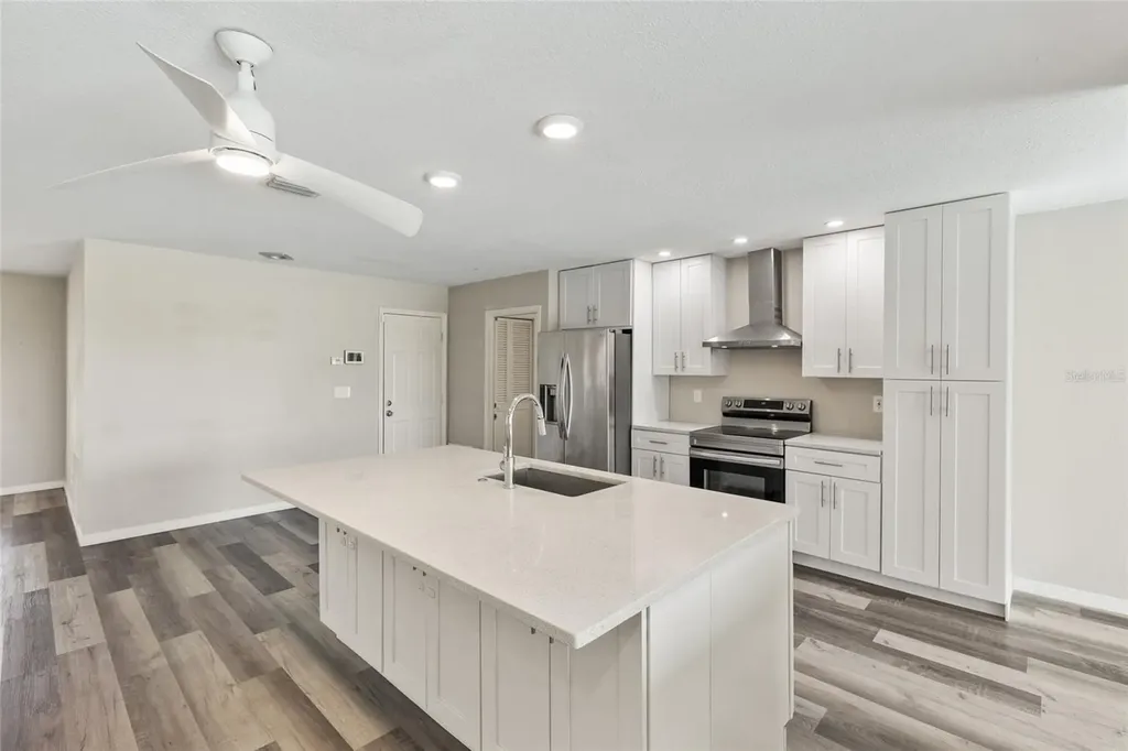 1009 Kings Court Venice FL 34293