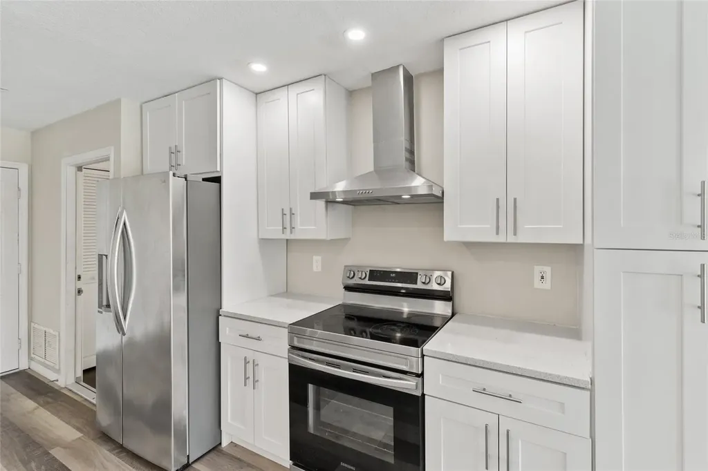 1009 Kings Court Venice FL 34293