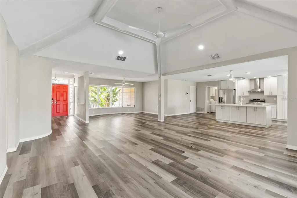 1009 Kings Court Venice FL 34293