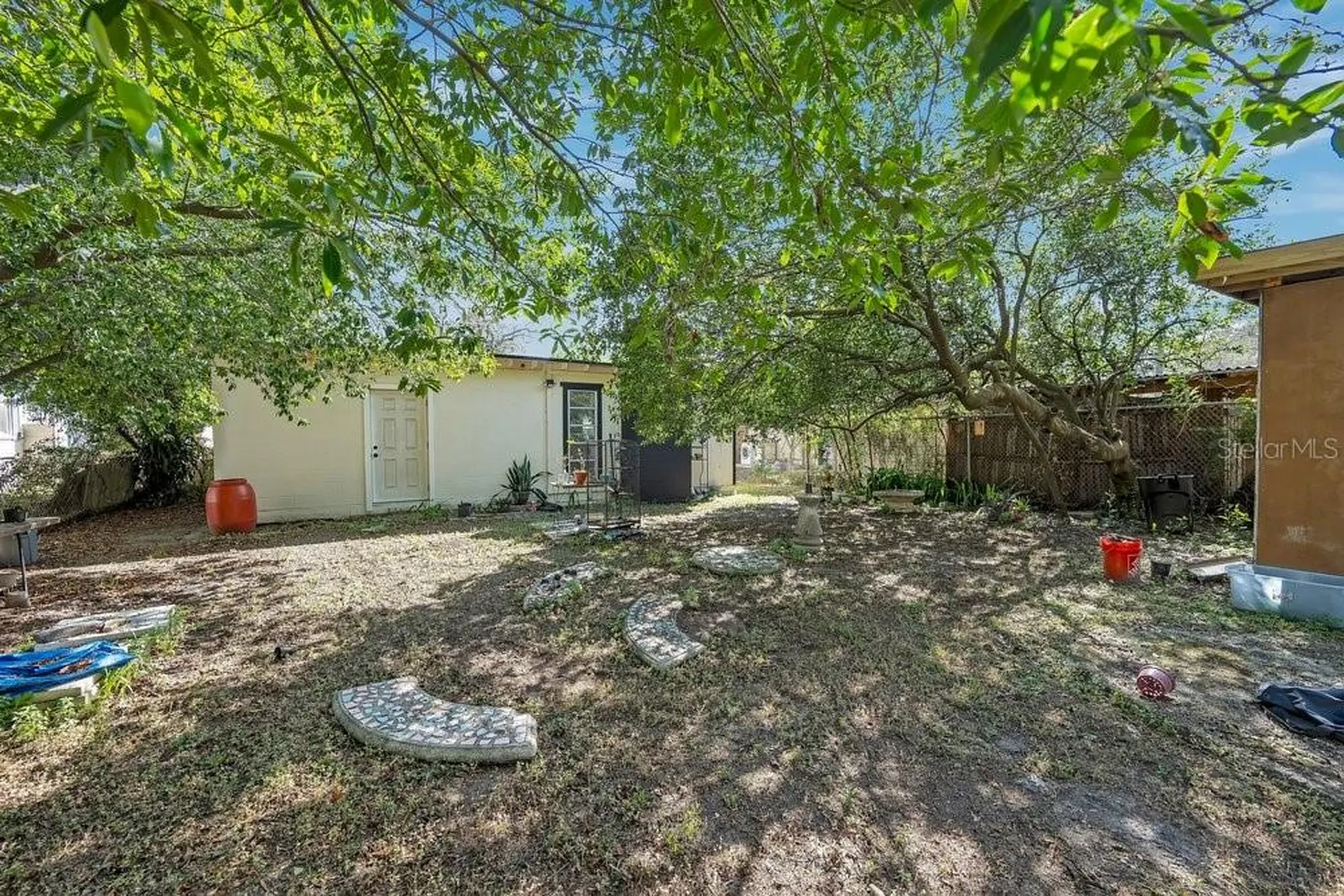 1304 E Osborne Tampa FL 33603