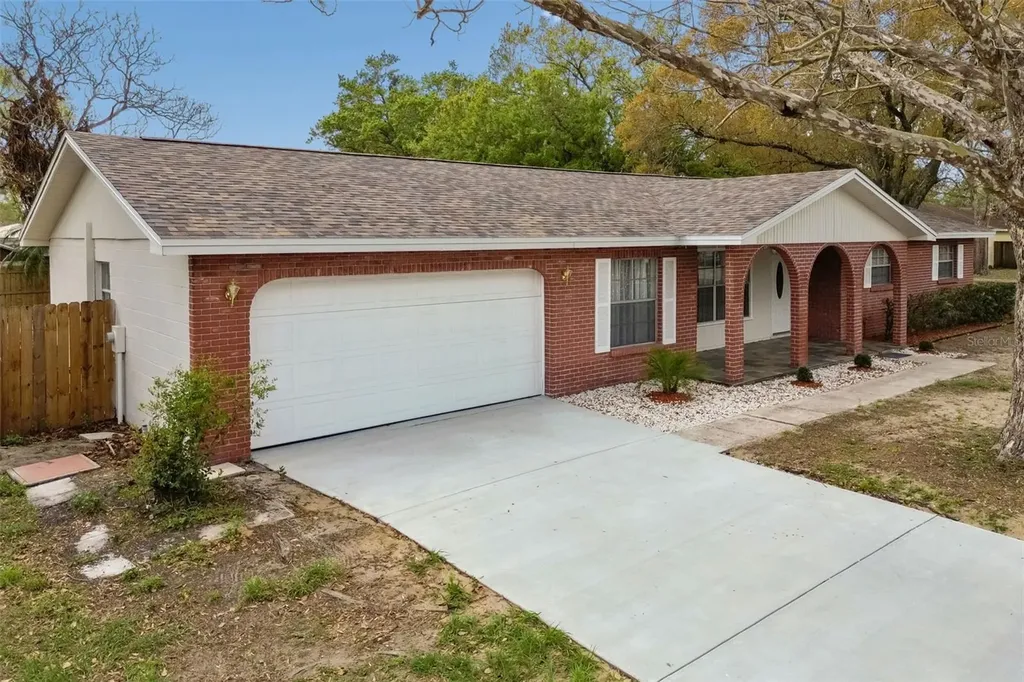 3817 Twilight Drive Valrico FL 33594