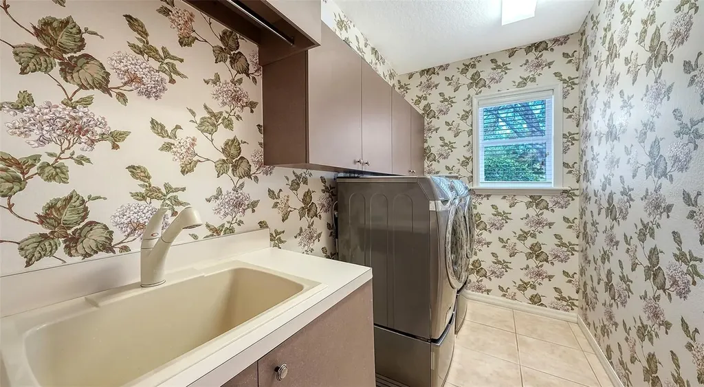 642 Trenton Way Osprey FL 34229