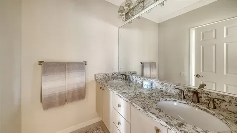 642 Trenton Way Osprey FL 34229