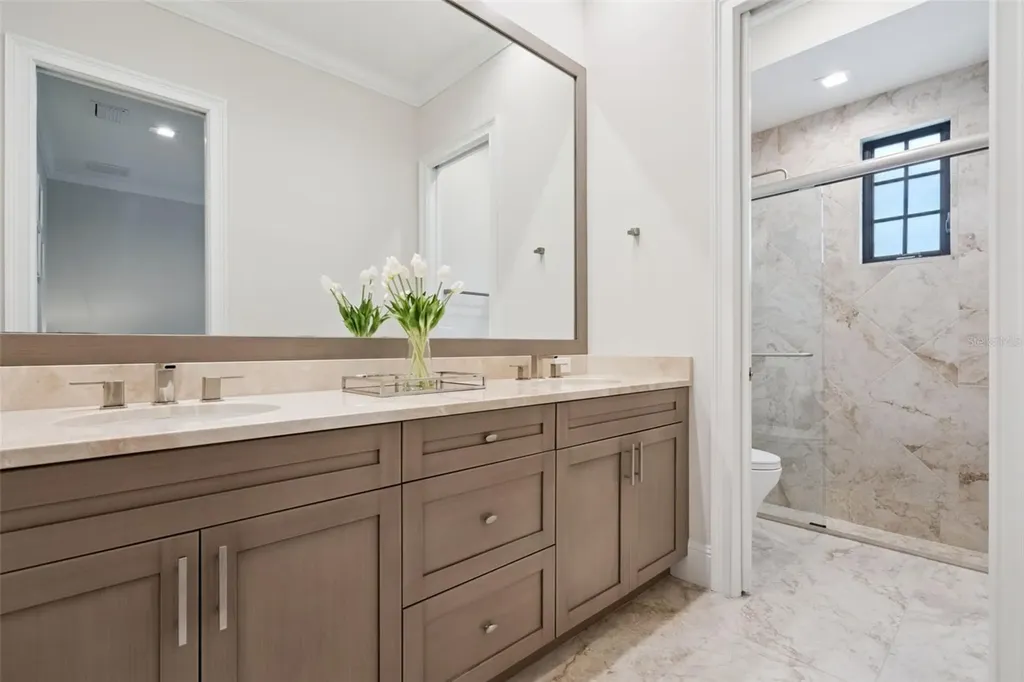 10228 Kensington Shore Drive Orlando FL 32827