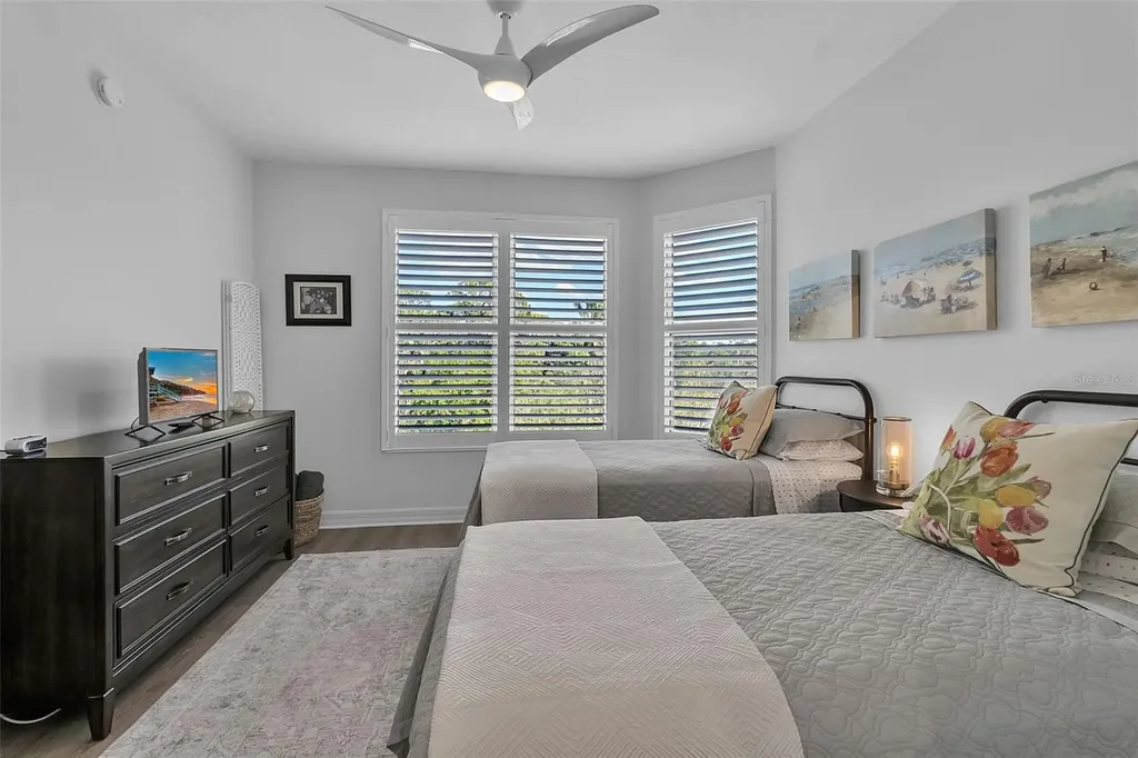 393 N Point Road Osprey FL 34229