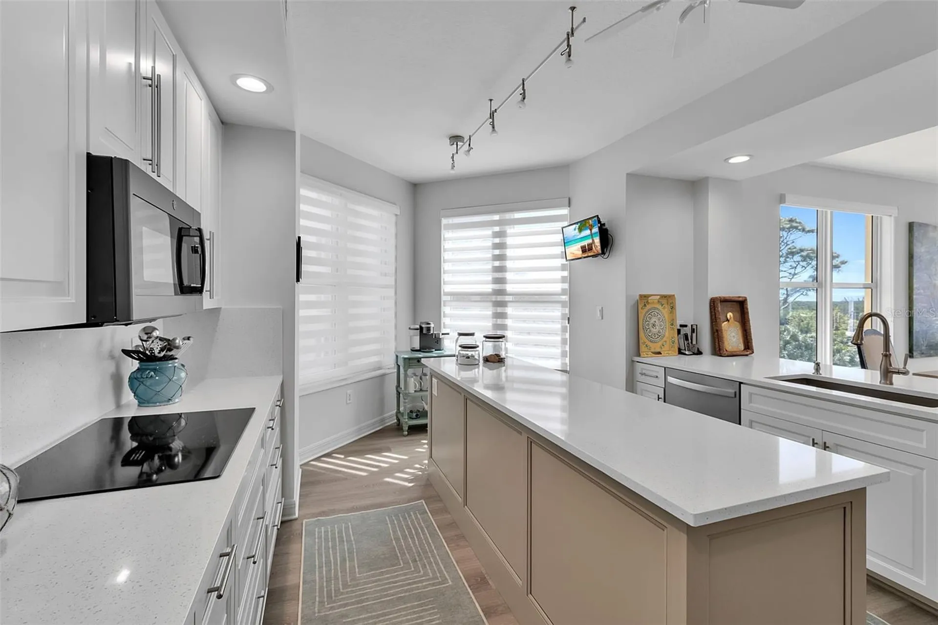 393 N Point Road Osprey FL 34229