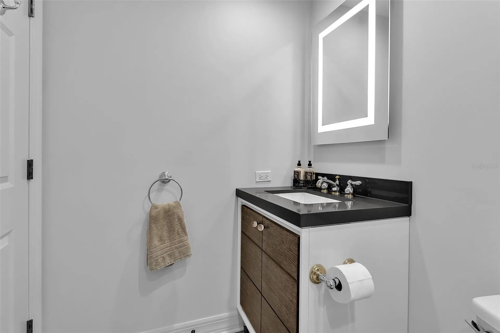393 N Point Road Osprey FL 34229