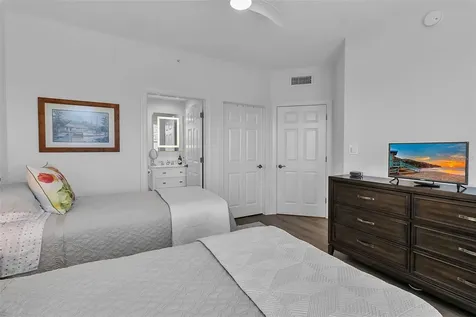 393 N Point Road Osprey FL 34229