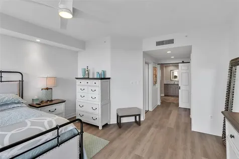 393 N Point Road Osprey FL 34229