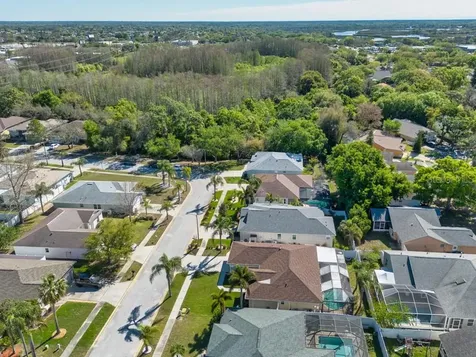 720 Sandy Hills Avenue Tarpon Springs FL 34689