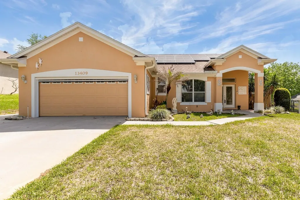 13409 Via Roma Circle Clermont FL 34711