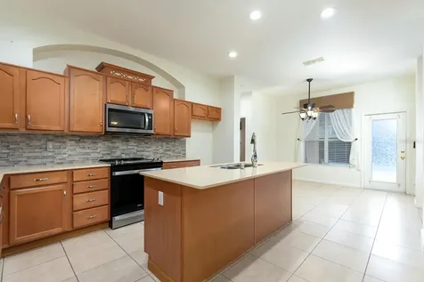 13409 Via Roma Circle Clermont FL 34711