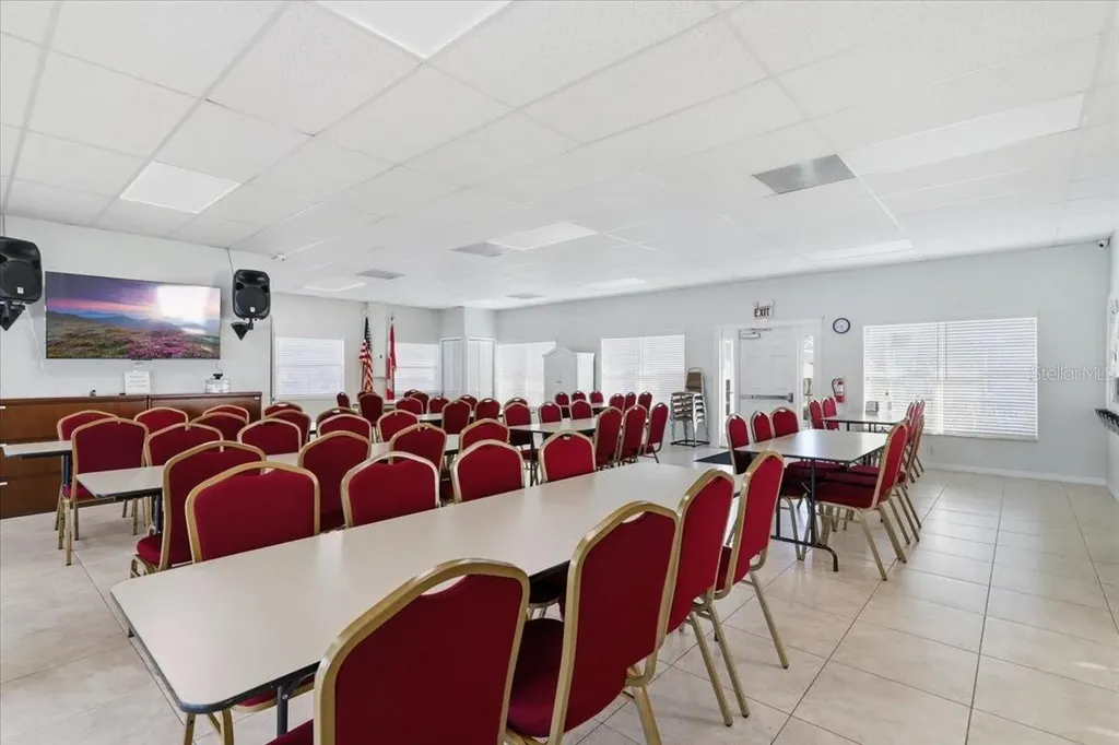 7787 39th Terrace N St Petersburg FL 33709