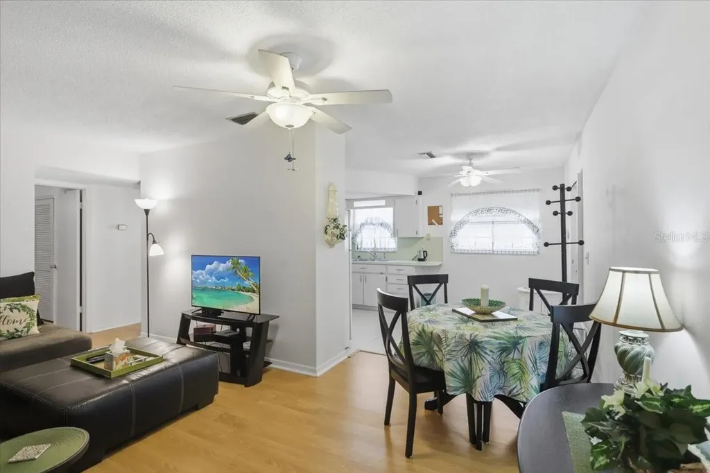 7787 39th Terrace N St Petersburg FL 33709