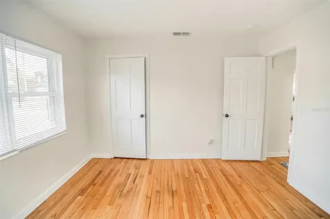 121 Leon Avenue Deland FL 32720