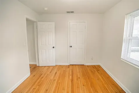 121 Leon Avenue Deland FL 32720