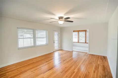 121 Leon Avenue Deland FL 32720