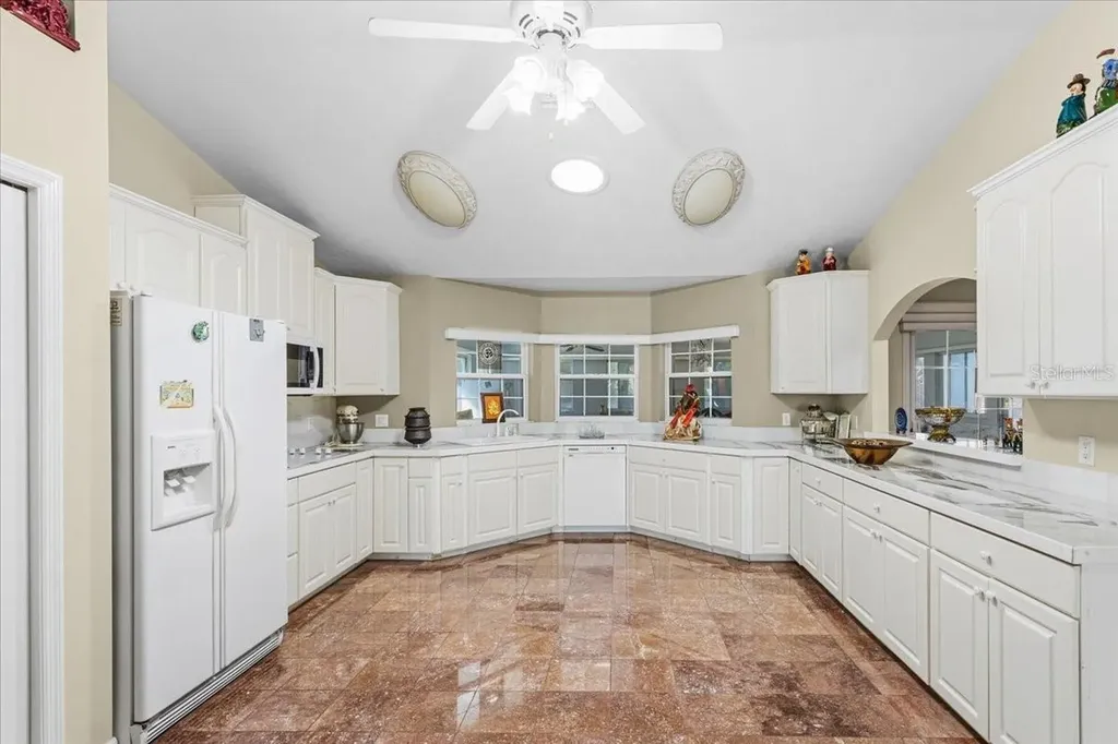 196 NW Clubview Circle Lake City FL 32055