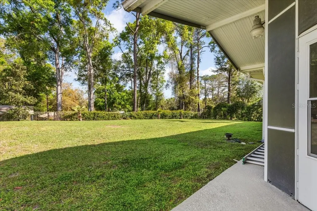 196 NW Clubview Circle Lake City FL 32055