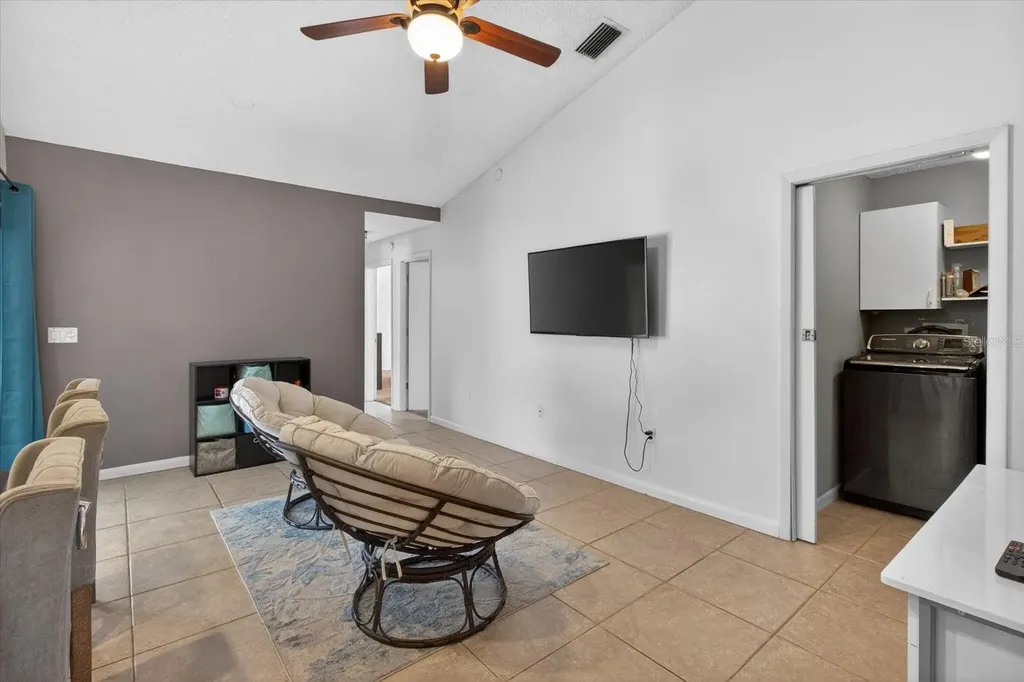4644 Hamlets Grove Drive Sarasota FL 34235