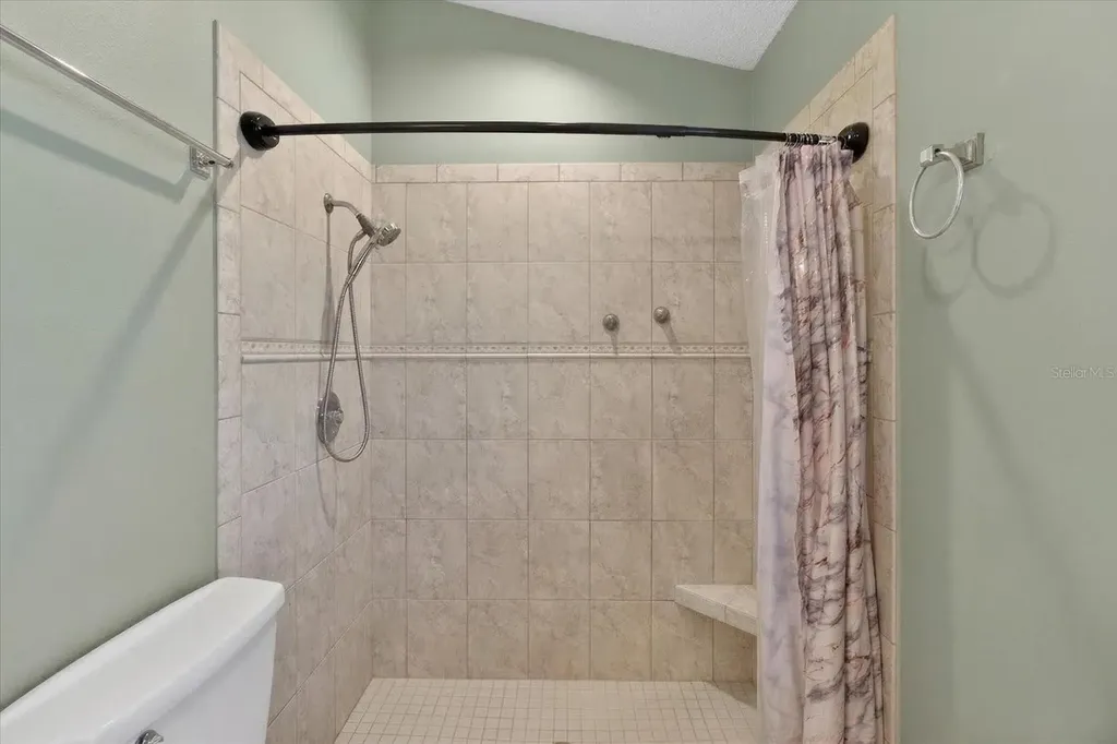 4644 Hamlets Grove Drive Sarasota FL 34235