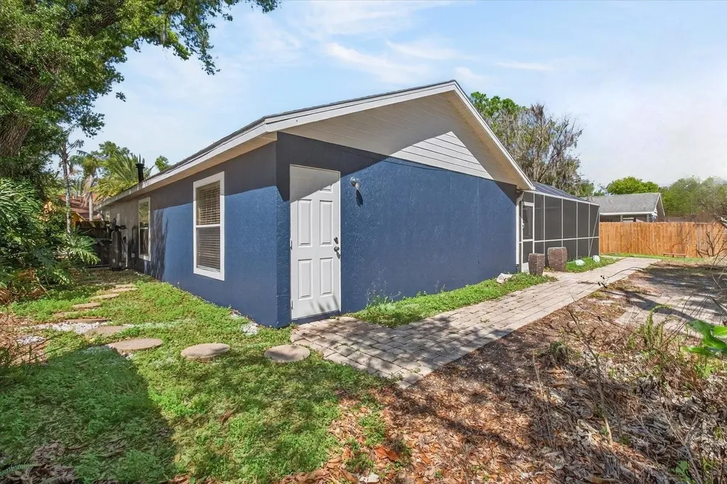 4644 Hamlets Grove Drive Sarasota FL 34235